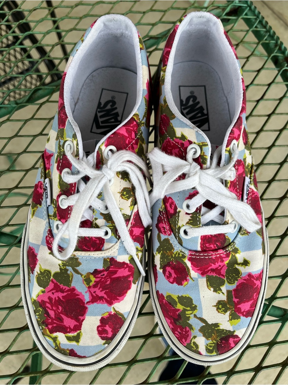 EUC VANS Doheny checkered rose floral sneakers